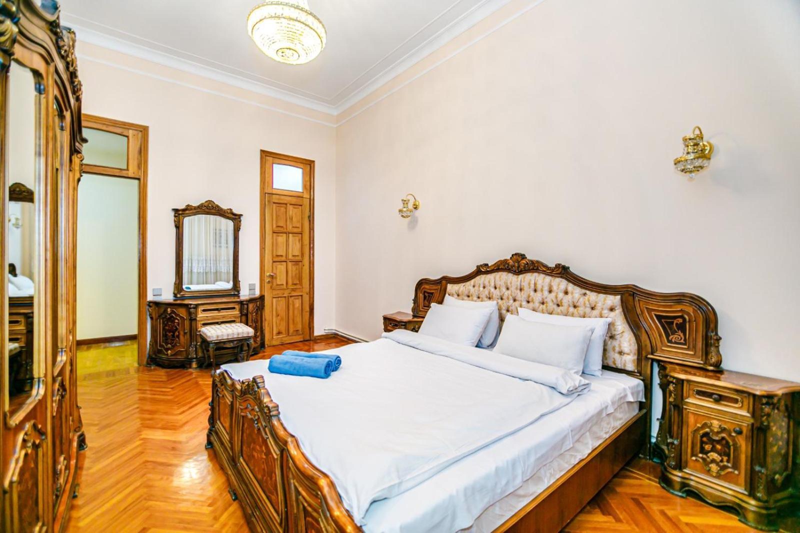 M Estate Targovi 2 room LUX HOME Baku Exterior foto