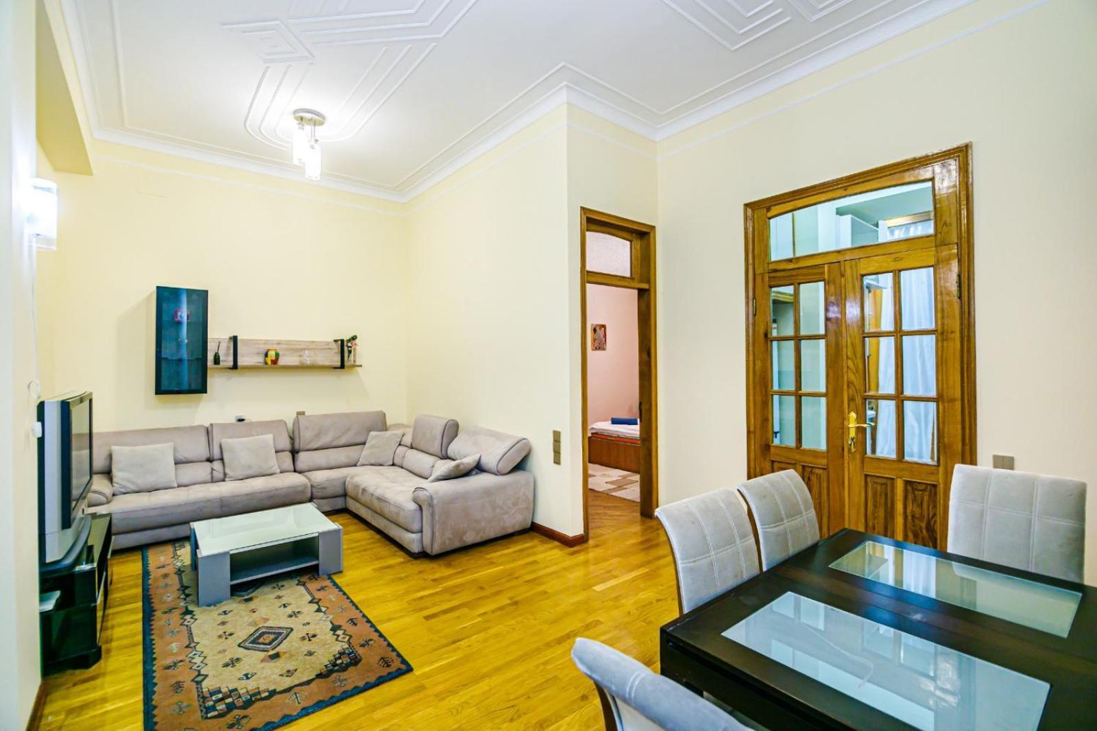 M Estate Targovi 2 room LUX HOME Baku Exterior foto
